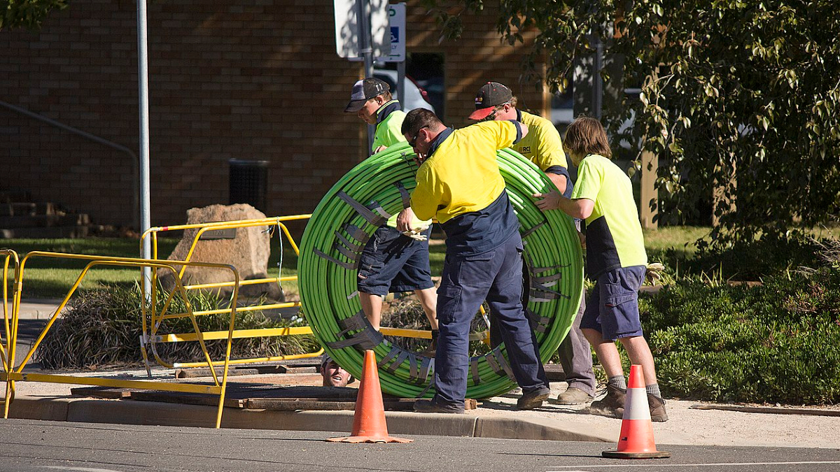 What is community broadband?